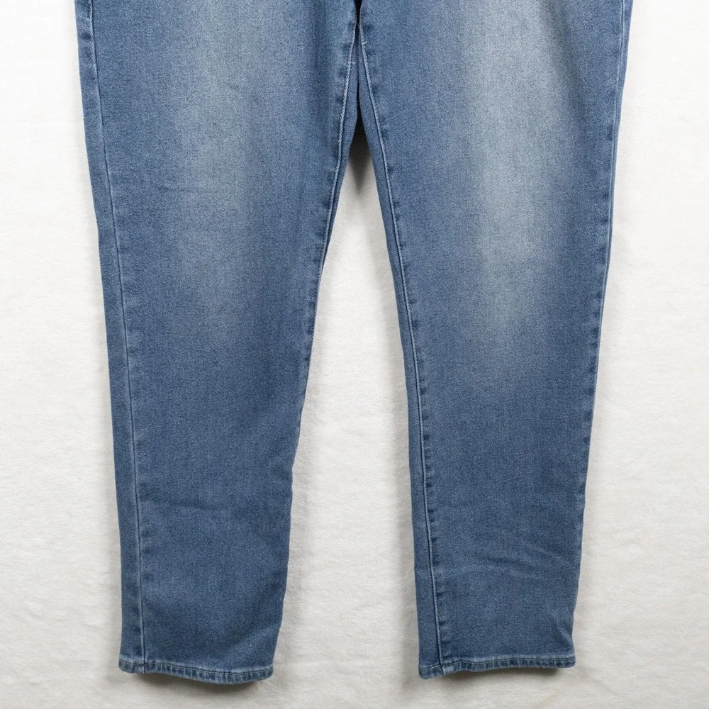 TRUE RELIGION Geno Relaxed Slim Horseshoe Flap Pocket Blue Jeans Sz 38